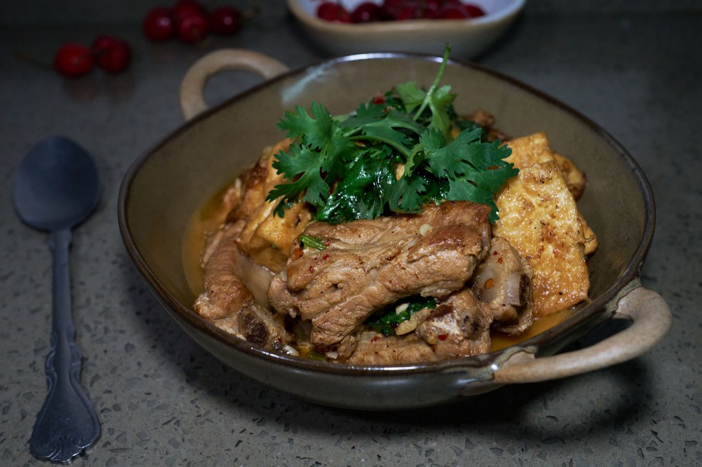 Spicy Braised Tofu and Ribs with Fermented Bean Curd&nbsp;Sauce
